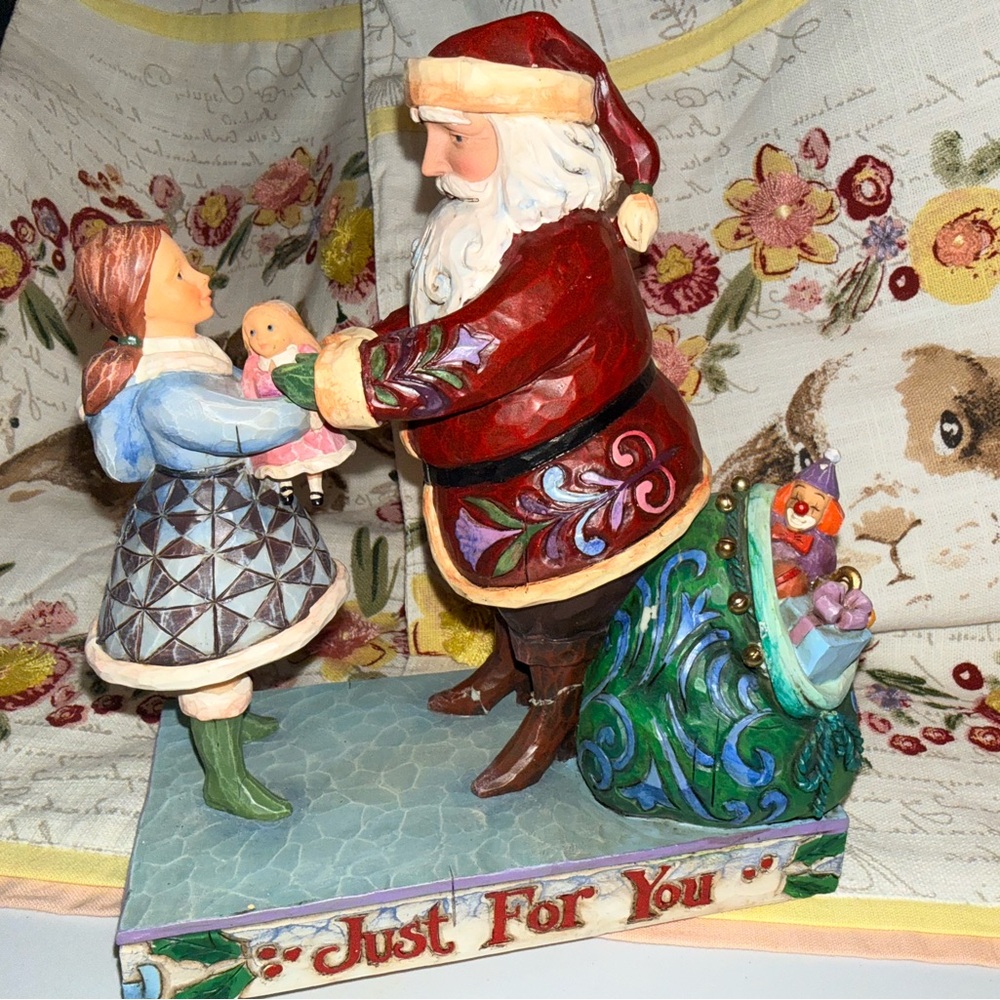Jim Shore Heartwood Creek "Just For You " Santa & Girl Figure #4009050 retired